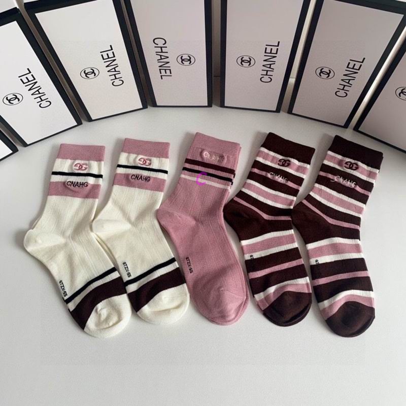 Chanel socks (8)